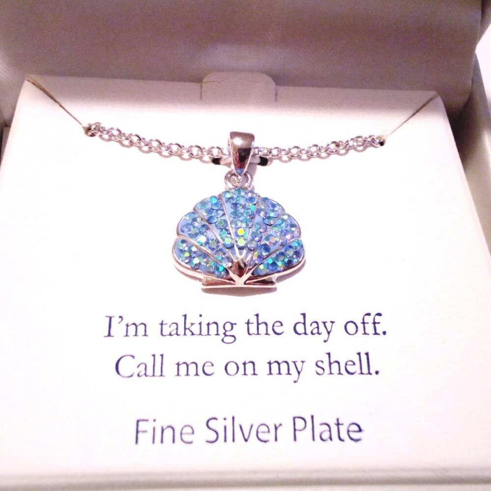 Belk Silverworks Silver Plate Aurora Borealis Shell Pendant Necklace NIB